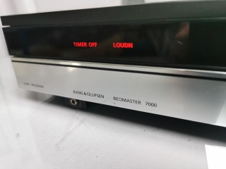 BEOMASTER 7000 TUNER/AMPLIFER